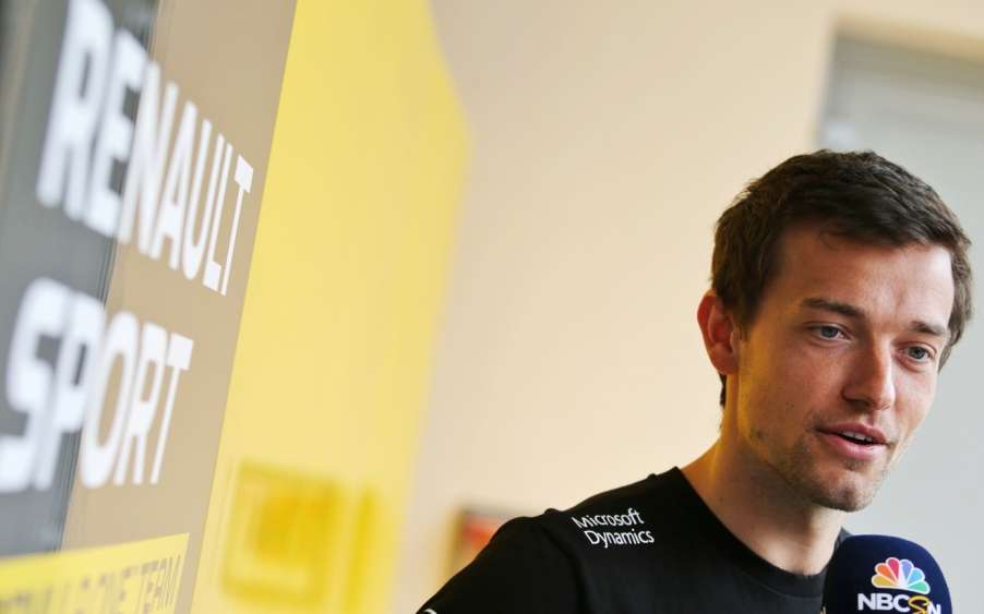 Джолион Палмер с оптимизмом оценивает шансы Renault в завтрашней гонке.