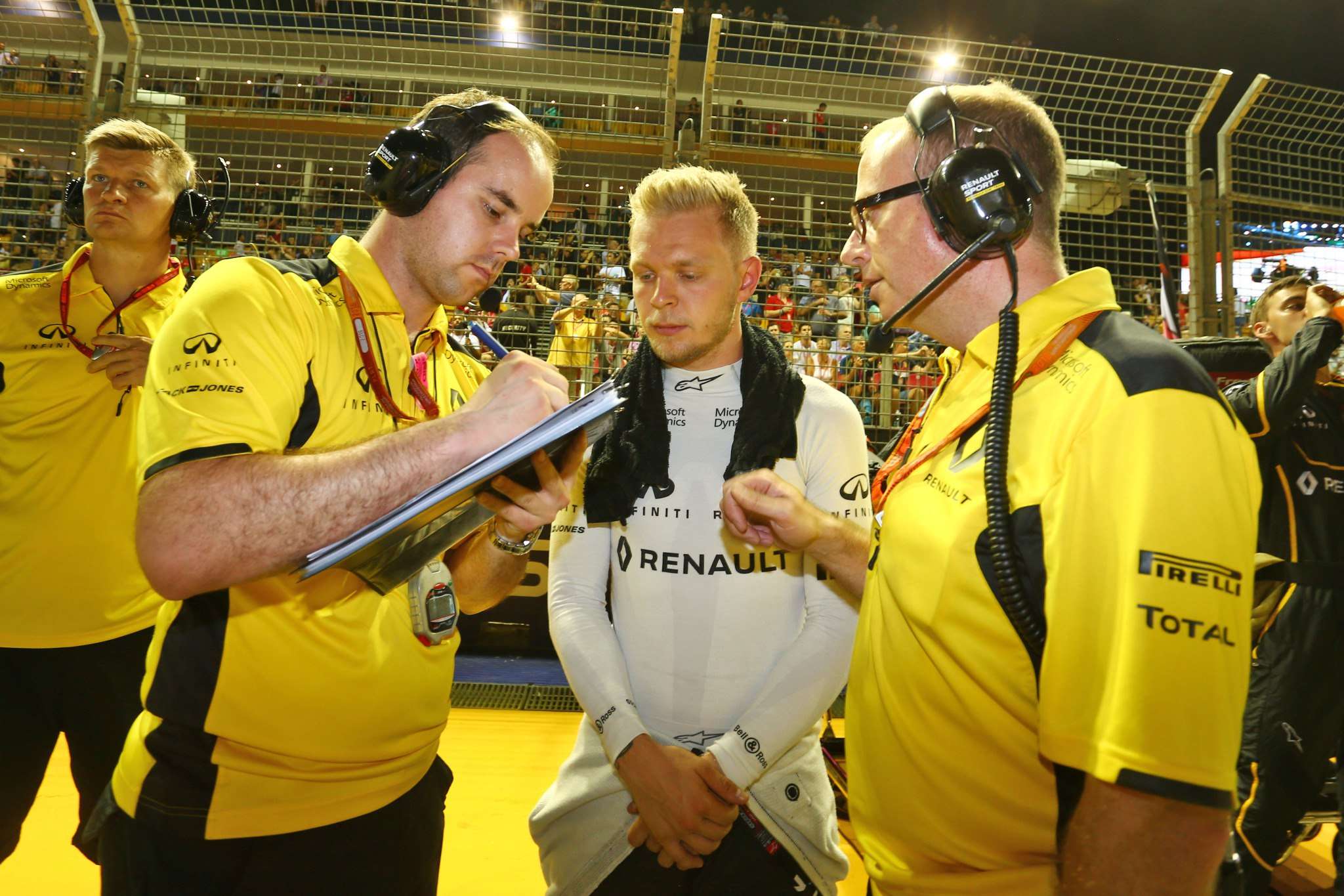 Кевин Магнуссен: "Renault не хочет терять меня"