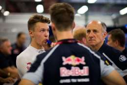 Даниил Квят признает свою преданность Red Bull