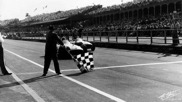 Трассы, решившие судьбу титула: Гран-При Великобритании 1955 года