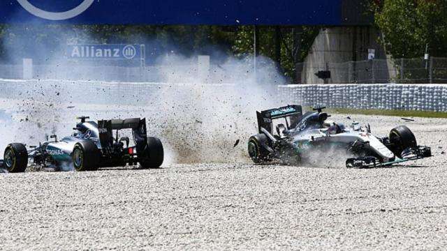 Столкновение пилотов Mercedes признано гоночным инцидентом